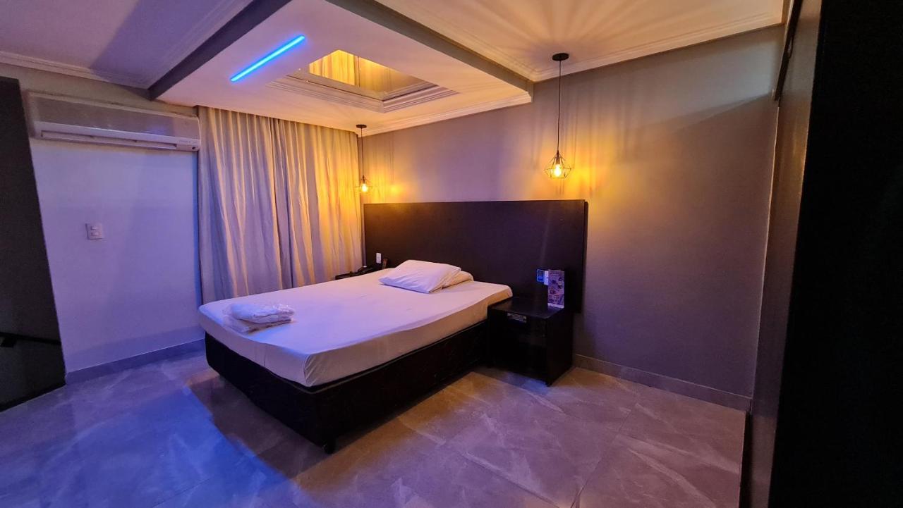 Gran Motel Taguatinga Zewnętrze zdjęcie
