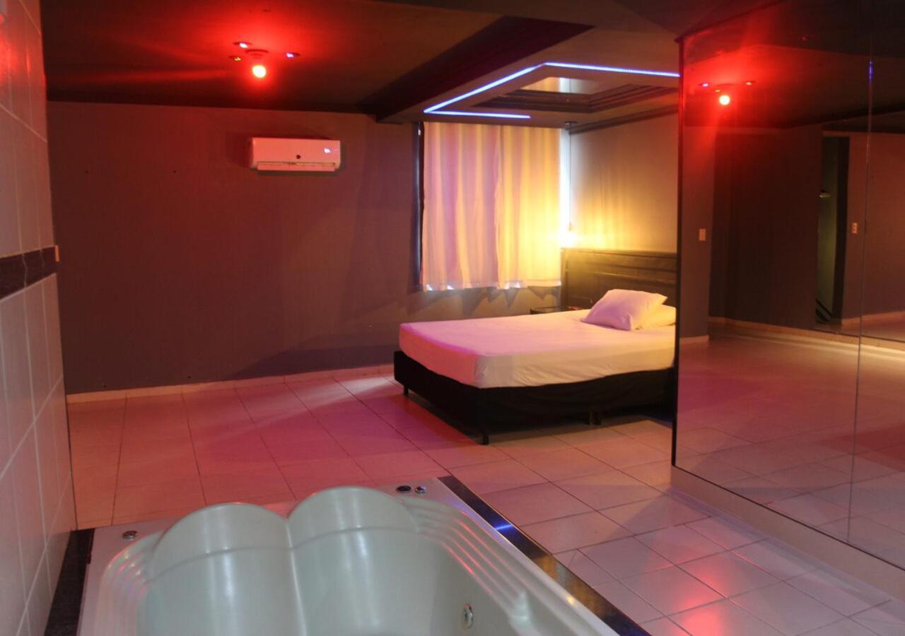 Gran Motel Taguatinga Zewnętrze zdjęcie