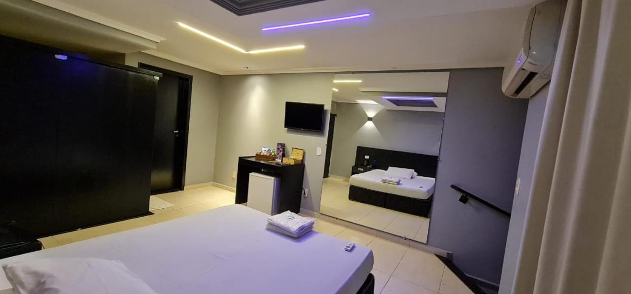 Gran Motel Taguatinga Zewnętrze zdjęcie